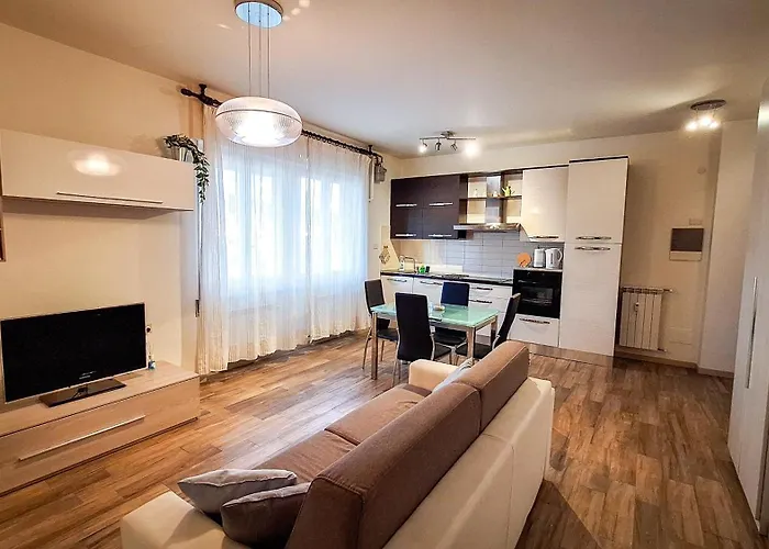 Apartman Sestri In Riva - Parcheggio Privato - 4 Minuti In Auto Dal Mare *